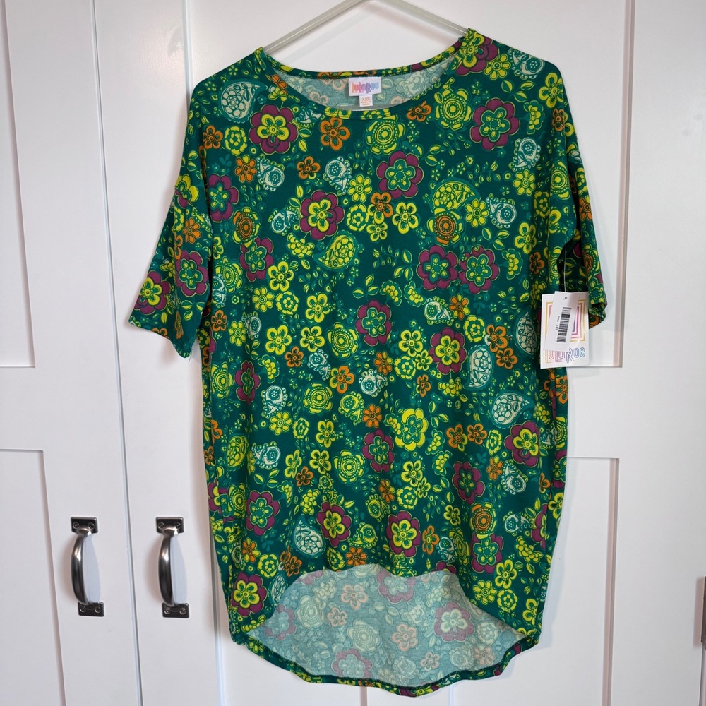 NWT LuLaRoe Irma Oversized Tee Women's Size XXS Green w/ Floral Print Multicolor
